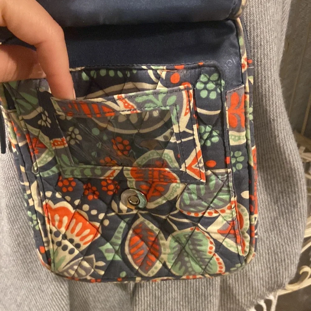 Vera Bradley quilted crossbody bag - Picture 6 of 10